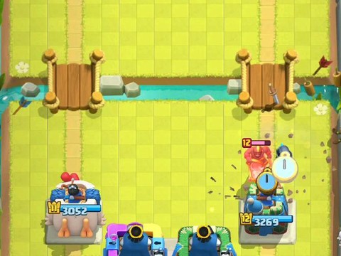 皇室战争怎么2v2玩